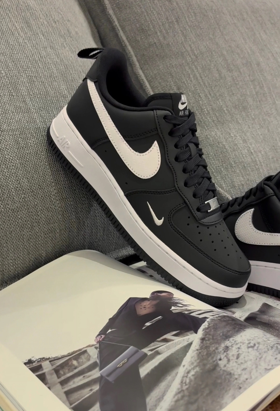 【逢甲 FUZZY】Nike Air Force 1 Carbon Fiber 黑白 小勾 IR5599-001
