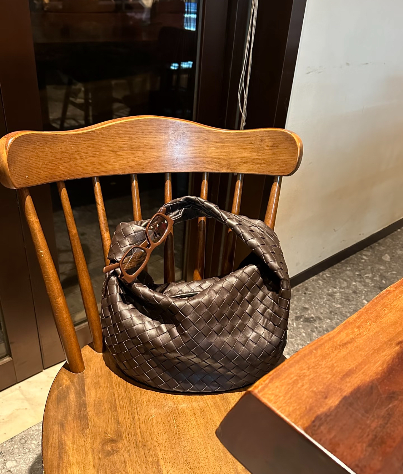 Bottega Venetta BV Jodie medium 36cm 朱古力