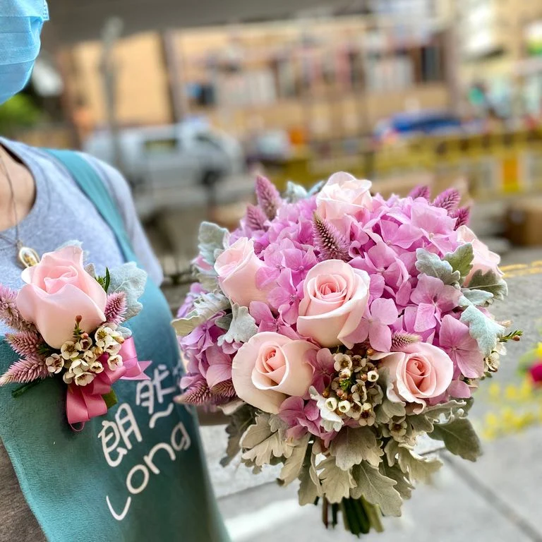 W - Wedding Floral Gifts - WEDD_85004