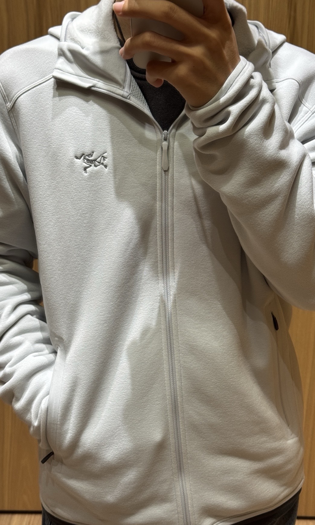 Arcteryx Kyanite隱秘灰抓絨