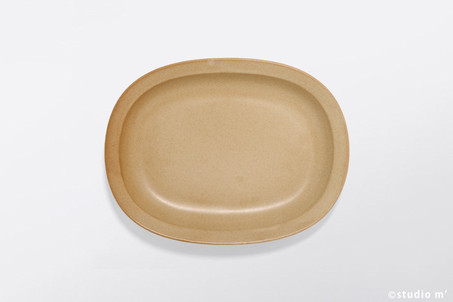 (尚未到貨) STUDIO M' - Karil 咖哩圓角盤 / 沙褐