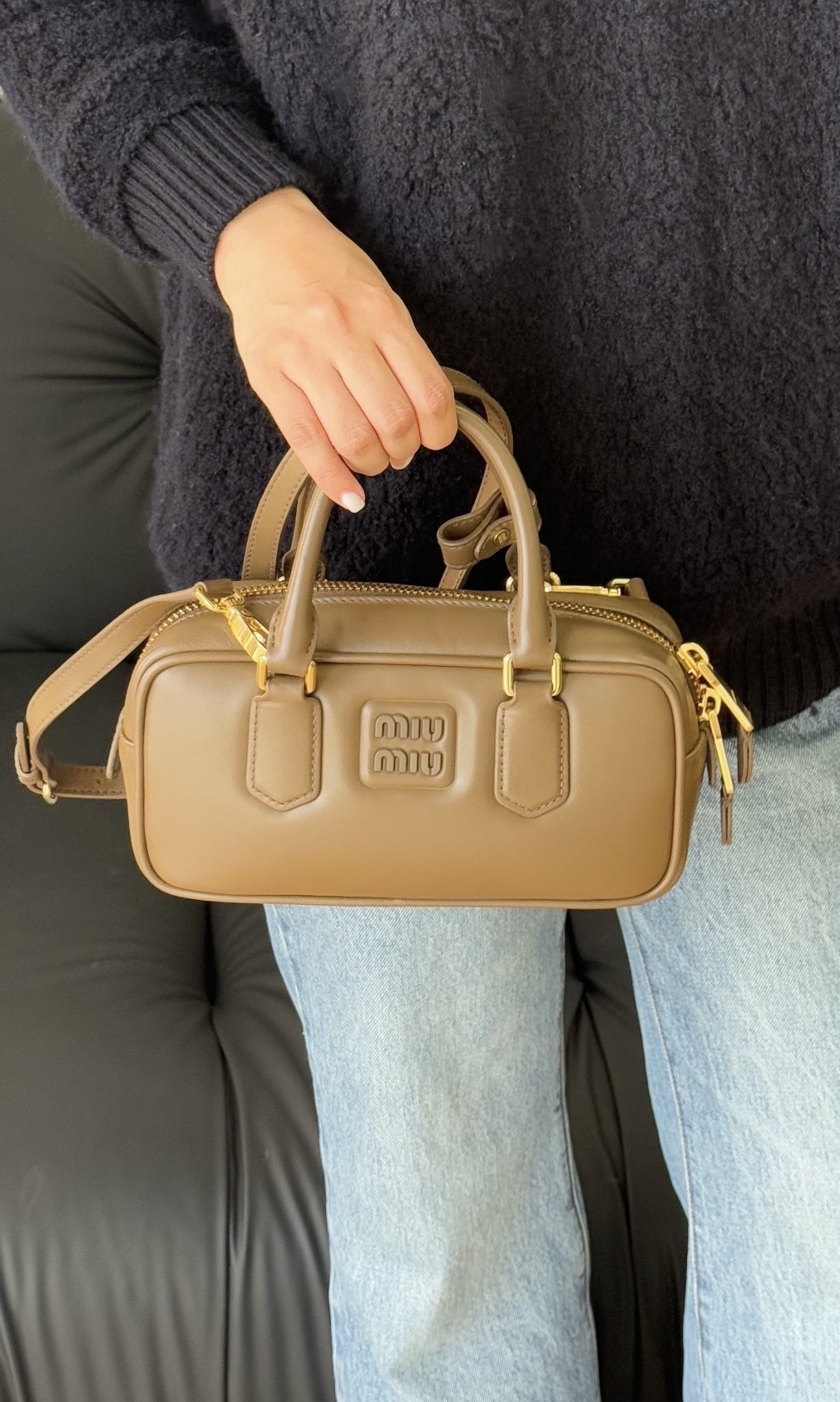 MiuMiu Arcadie 皮革手袋 苔原綠