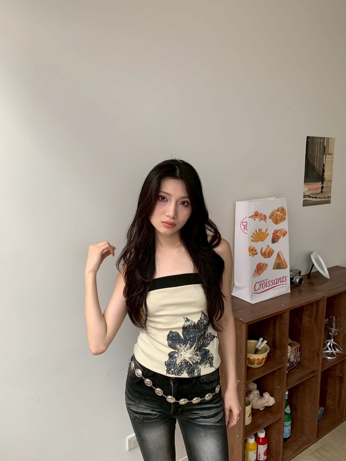 B124印花撞色平口上衣