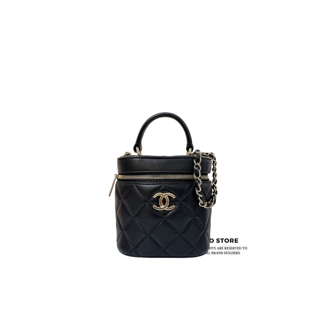 Chanel Trendy CC Vanity Case - Black / GHW