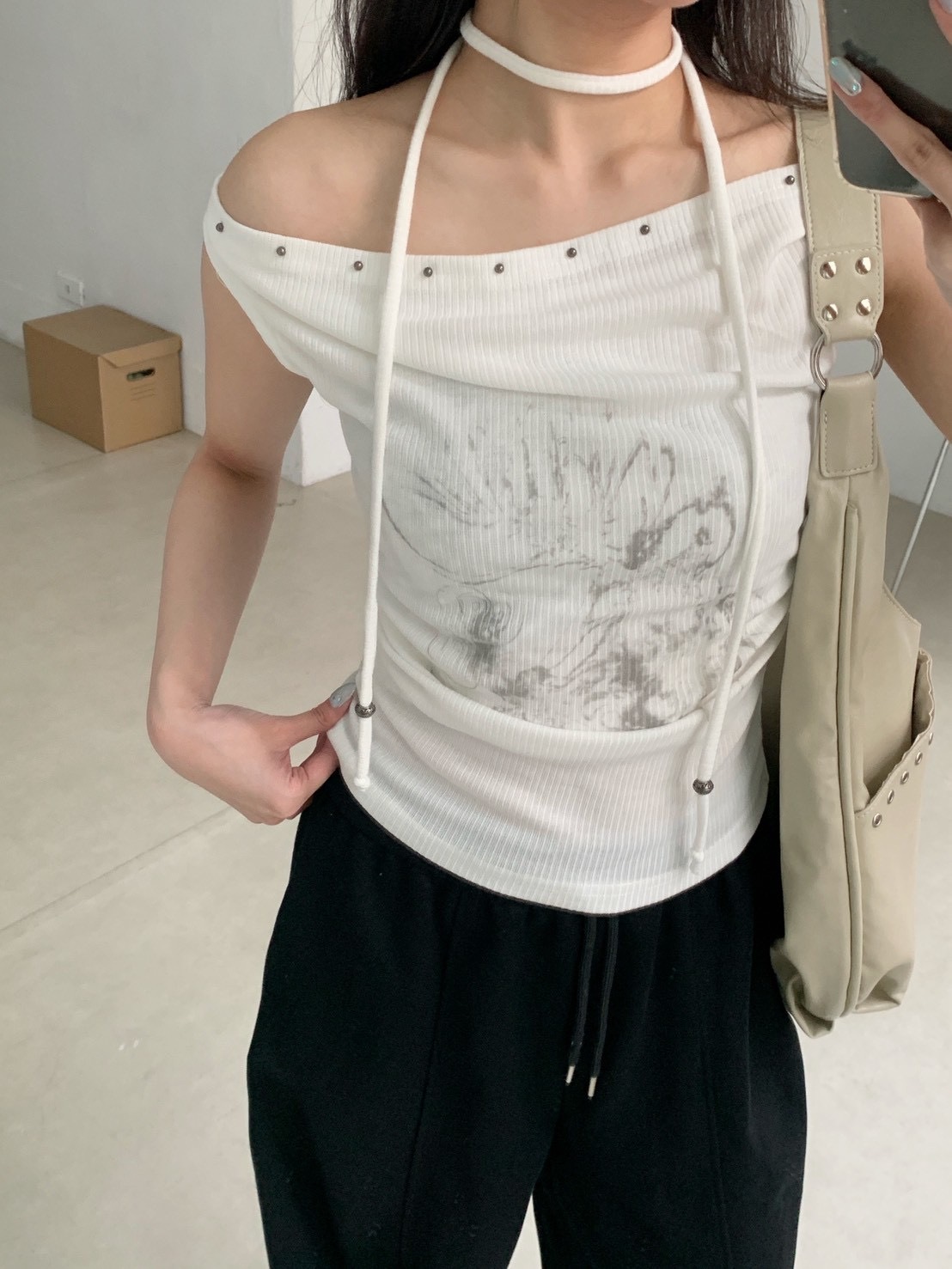 B102小卯釘盪領背心(附掛脖)