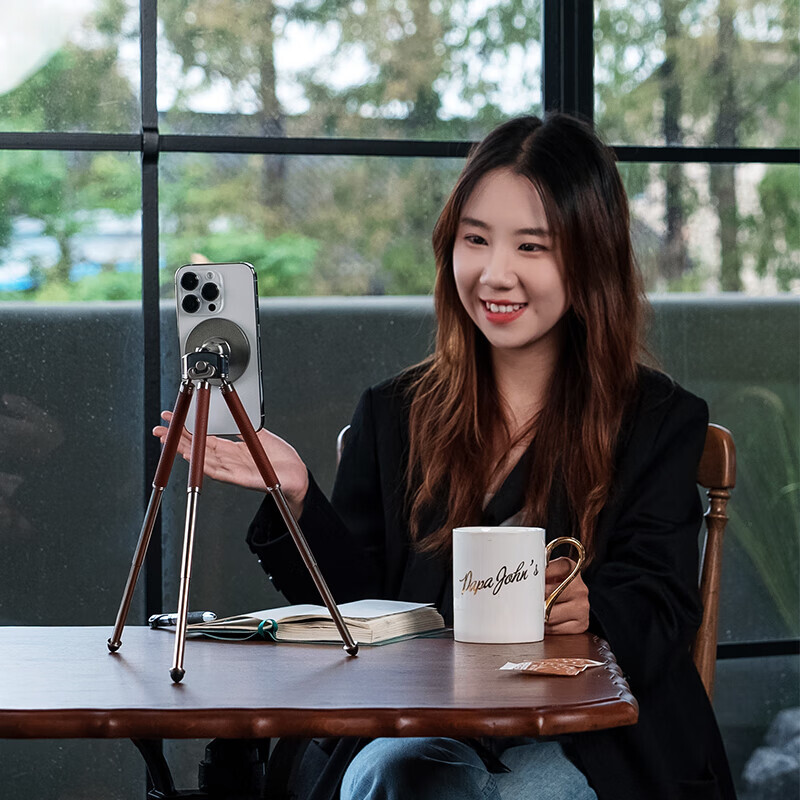 【現貨】Harlowe 經典桌面磁吸三腳架 1520031