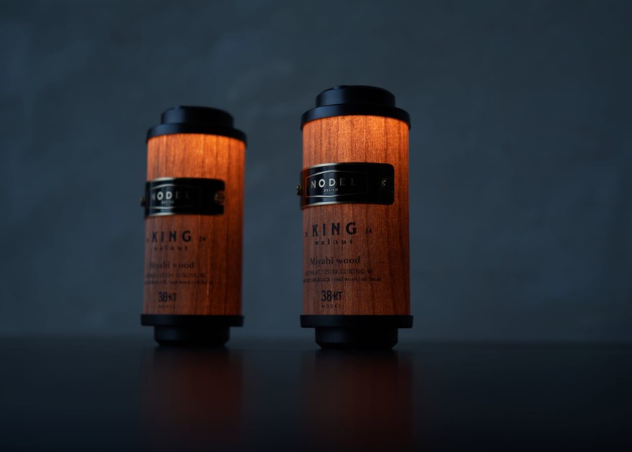 【極美品】尺八 銘あり 清風 1印 1尺8寸 5孔 銅三線 日本- NODEL DESIGN 38kt miyabi wood 【KING】