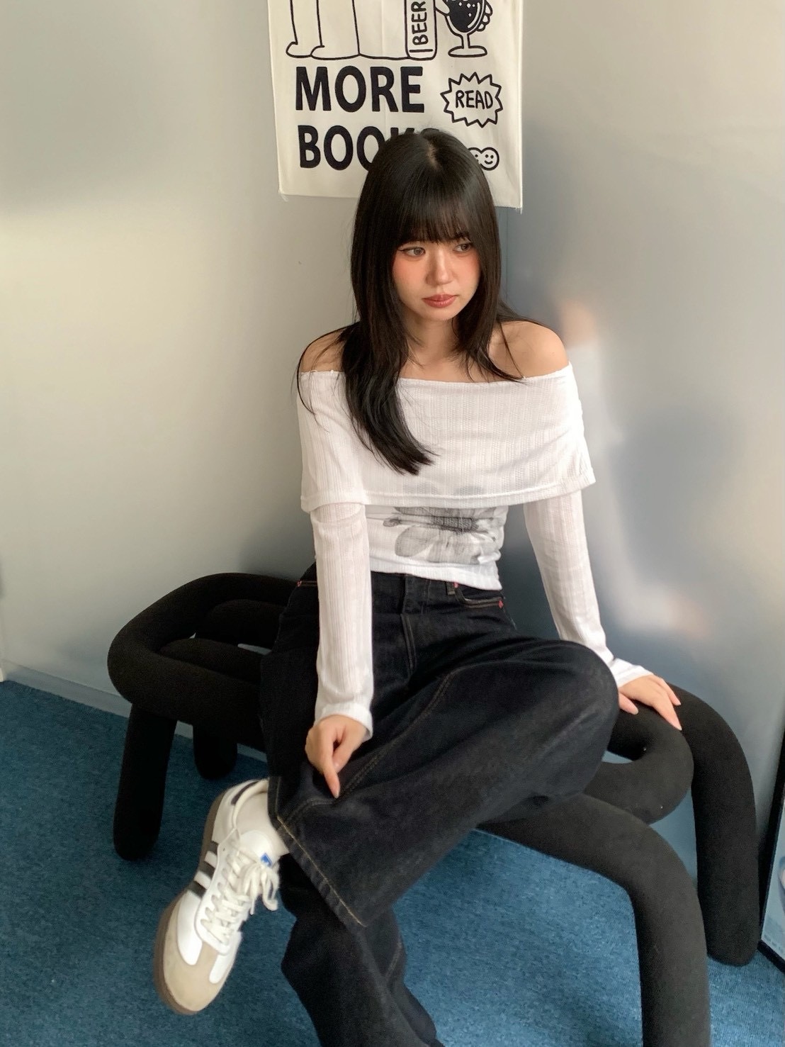 B183水墨花花一字領長袖上衣