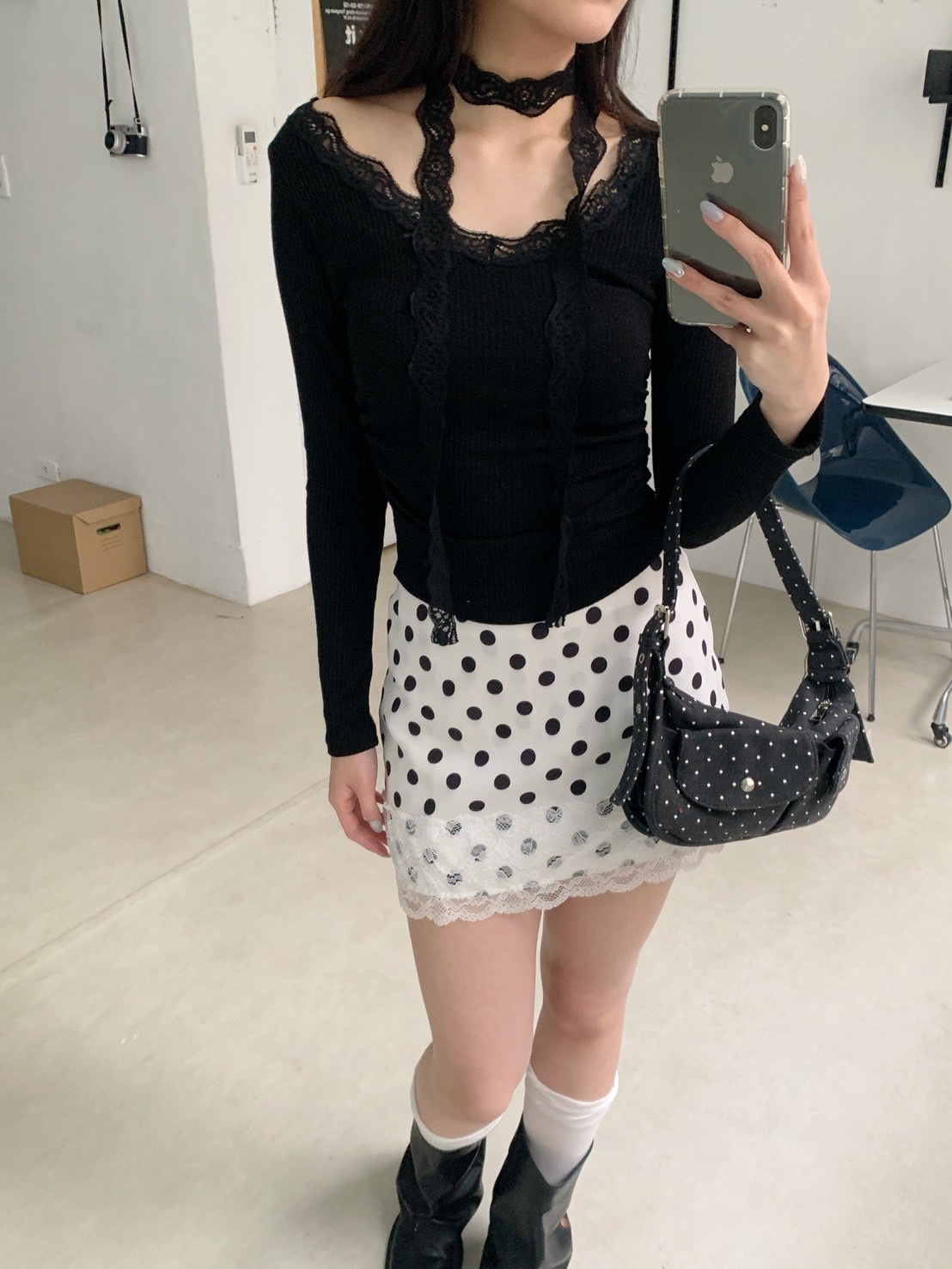 B133正韓韓感波點蕾絲短裙