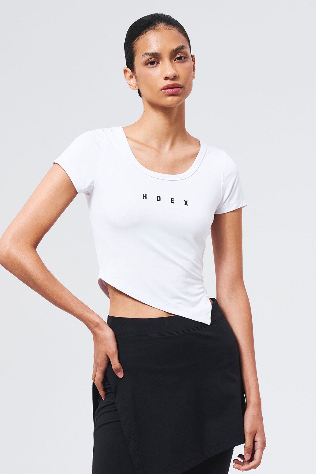 【入LIVECODE一件減至$248😱🔥！】【韓妹大熱運動日常品牌HDEX🔥】Women's Brisen V-Cut Short Sleeve (Black/White)