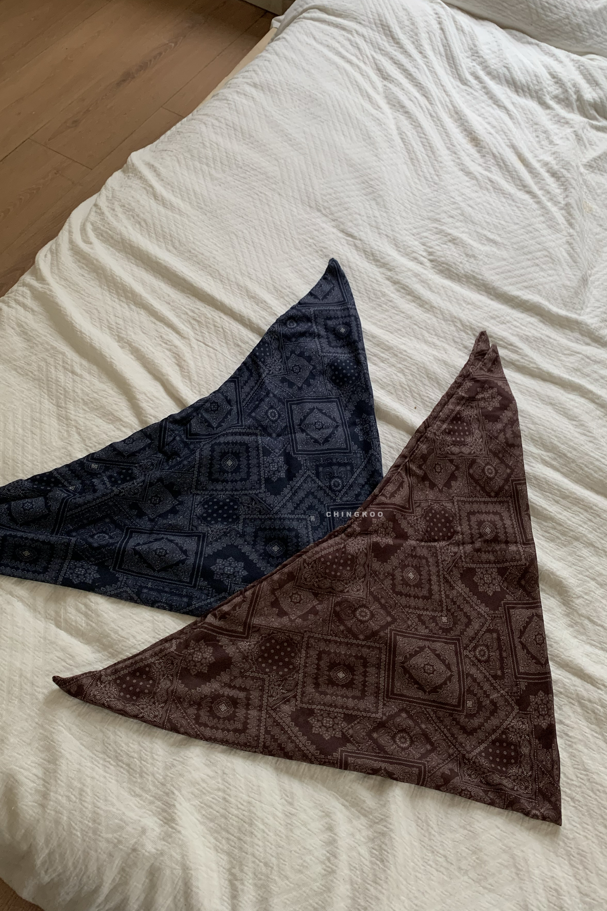 April｜復古變形蟲三角巾 2色