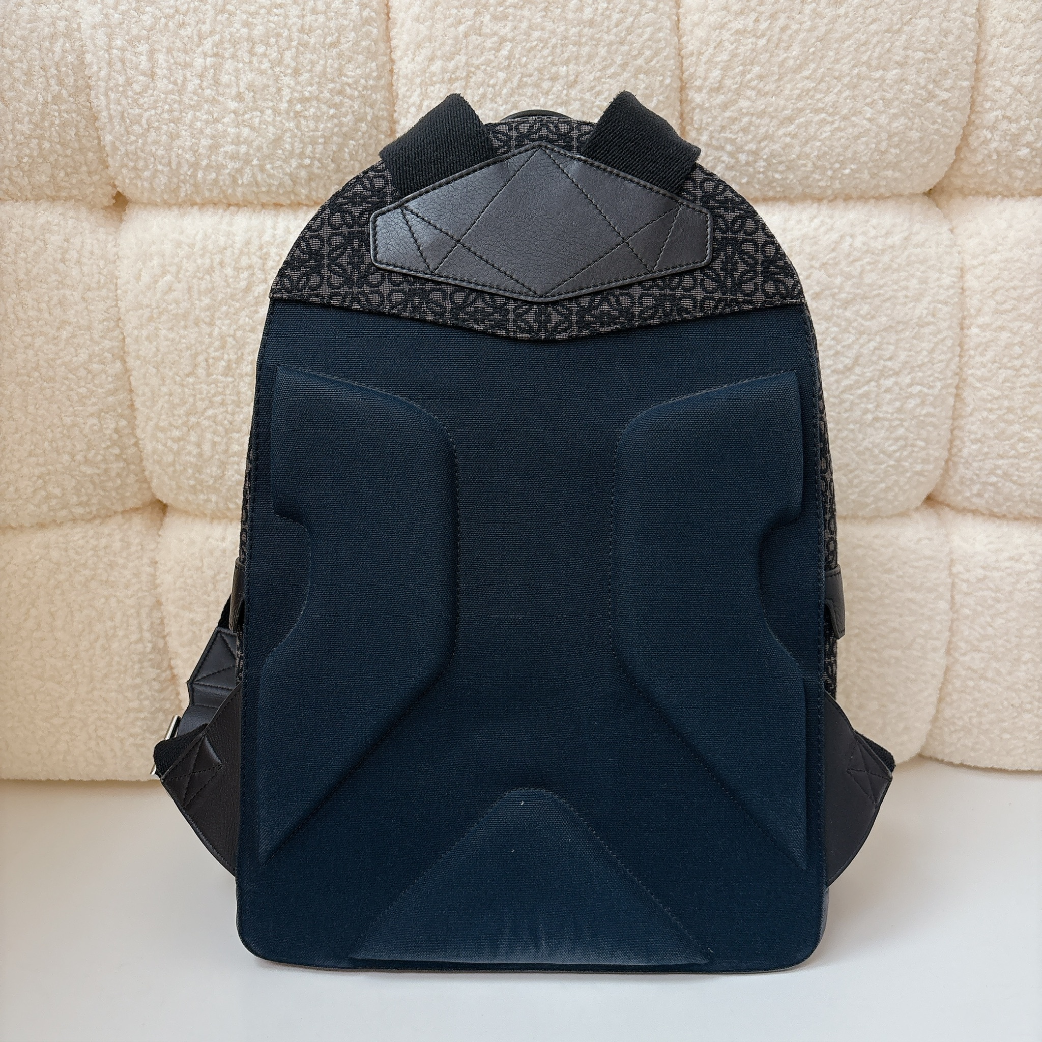 Loewe Anagram Round Backpack - Black / SHW