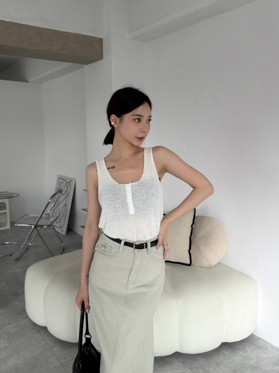 自留款捲邊針織背心