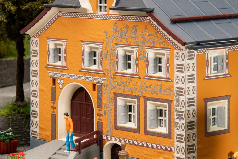 Faller 130661 HO規 傳統恩加丁房屋.套件