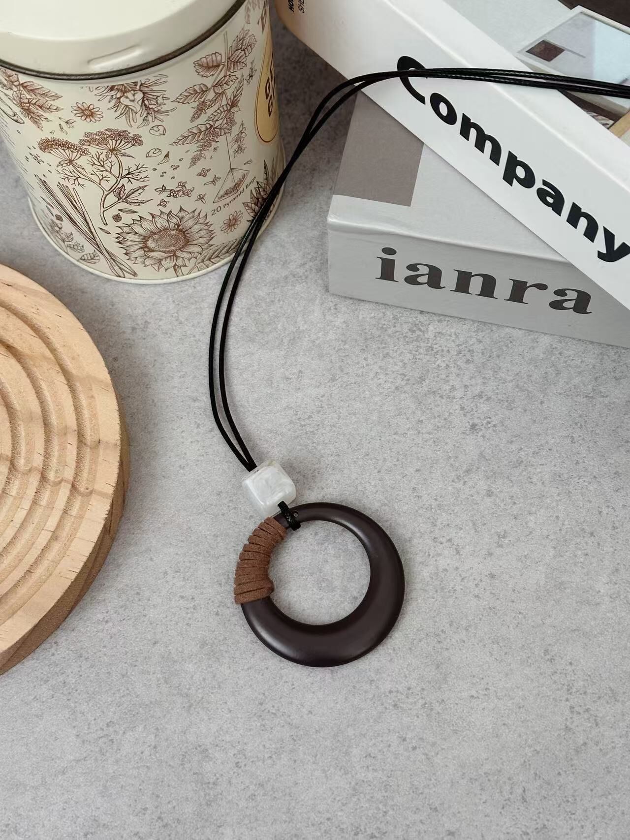 Petra Suede Wood Necklace -D135