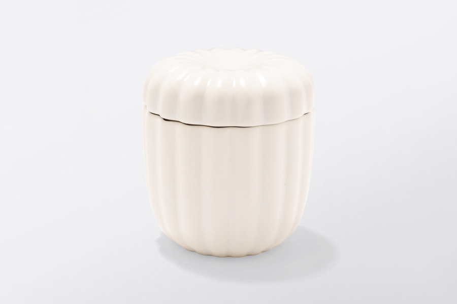 (尚未到貨)STUDIO M' - Urara 菊割蓋物 / 白 / 附蓋