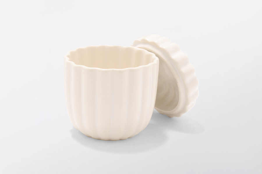 (尚未到貨)STUDIO M' - Urara 菊割蓋物 / 白 / 附蓋