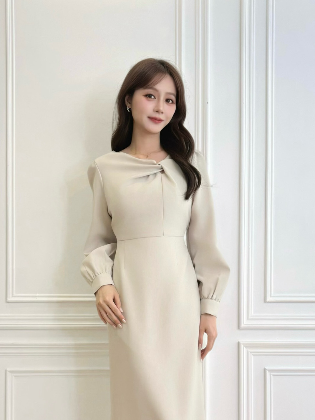 優雅緞光領間側扭結腰身洋