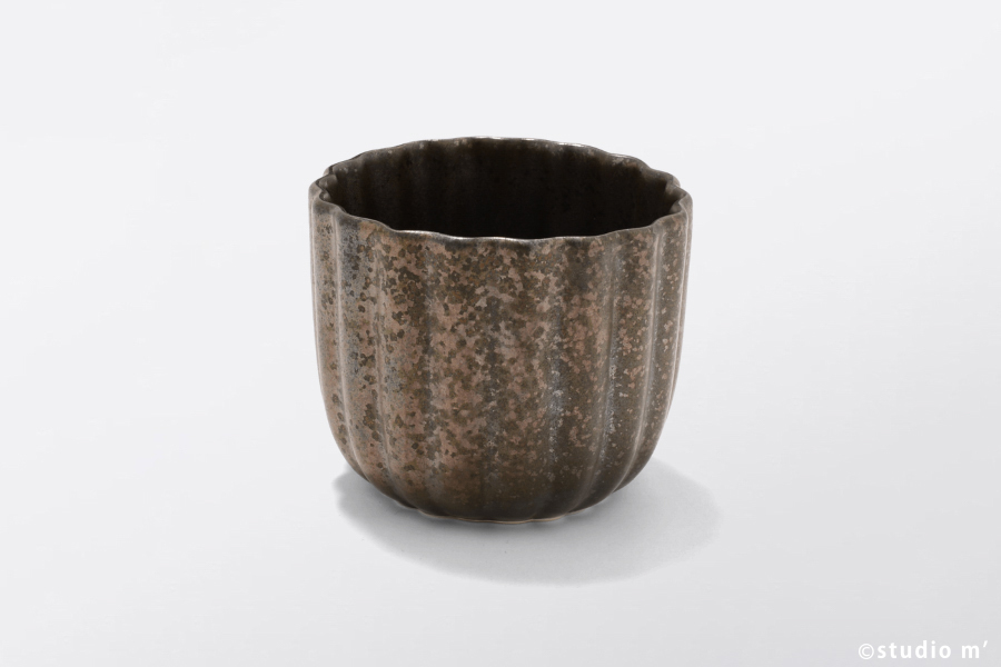 (尚未到貨)STUDIO M' - Urara 菊割蓋物 / 黑 / 無蓋