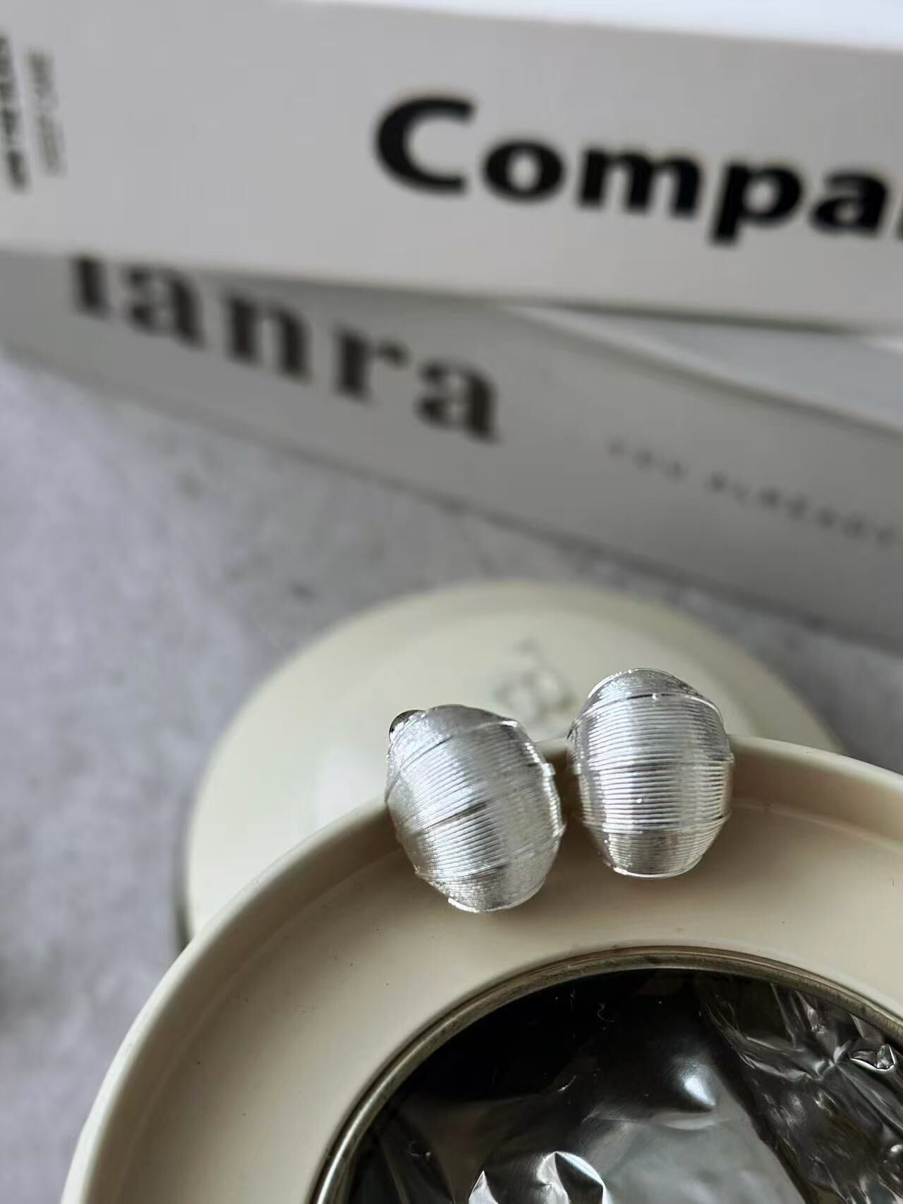 Clancy Croissant Earring  -D130