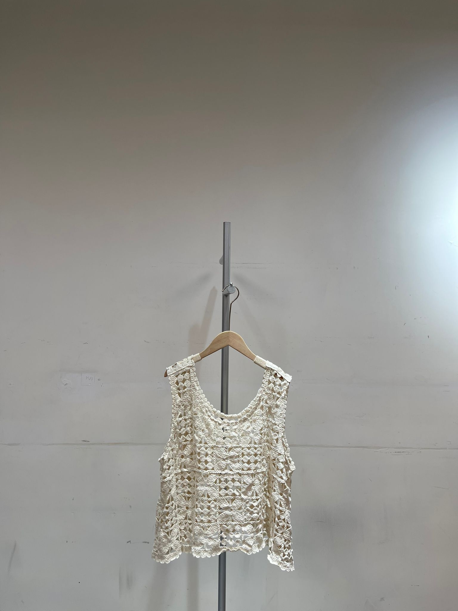 0213242a/格仔圖案設計勾線背心　48/48/21