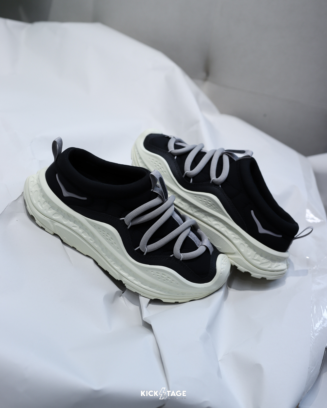 [門市現貨] 男女鞋 HOKA ONE ONE ORA PRIMO 黑白 奶油 熊貓 麵包拖鞋 休閒鞋【1141570-BCKV】