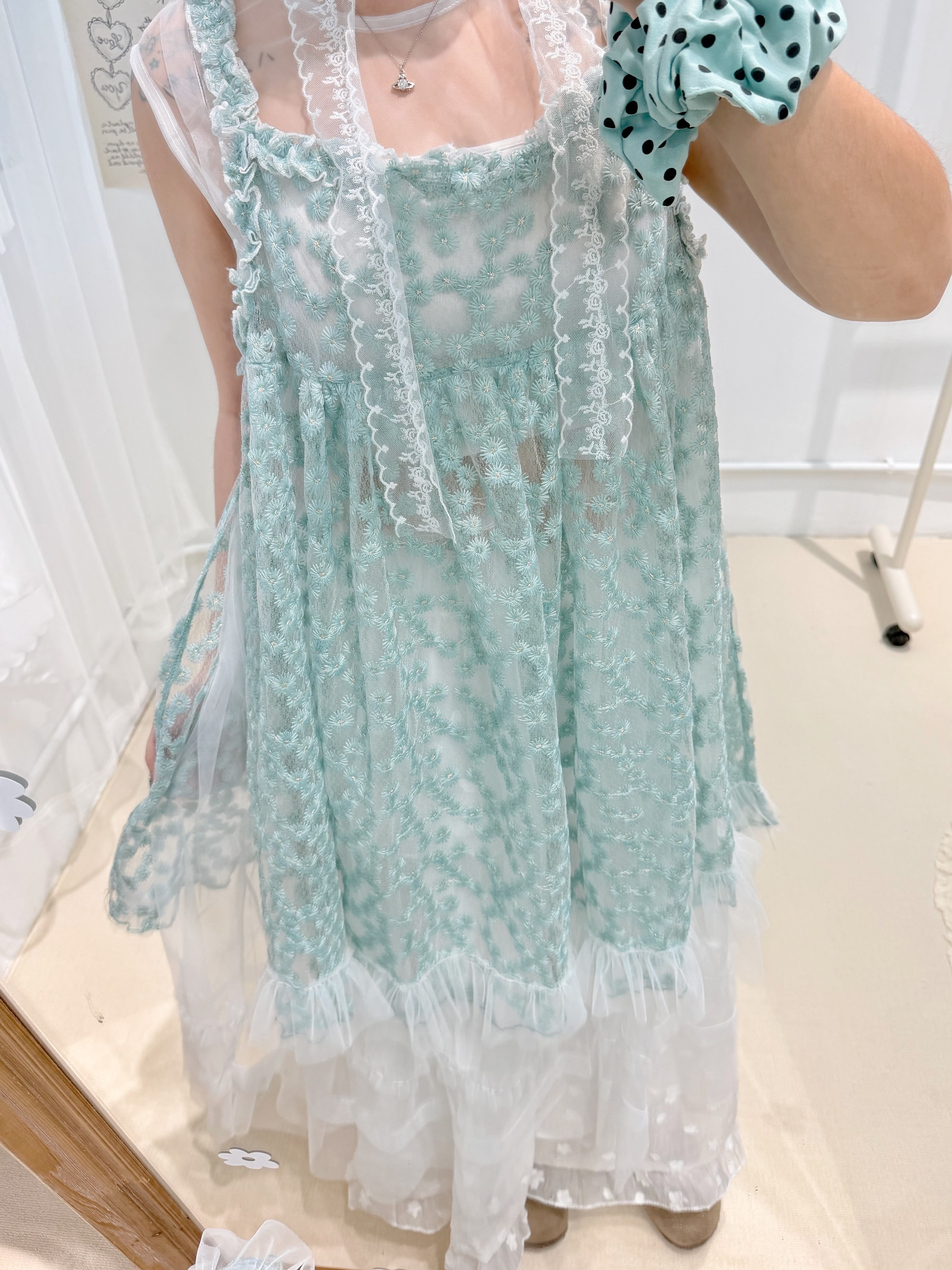 【⊹˚.𝗡𝗦 𝗠𝗮𝗱𝗲‧⁺ 獨家色】滿滿的花花🌼拼色捲邊外搭