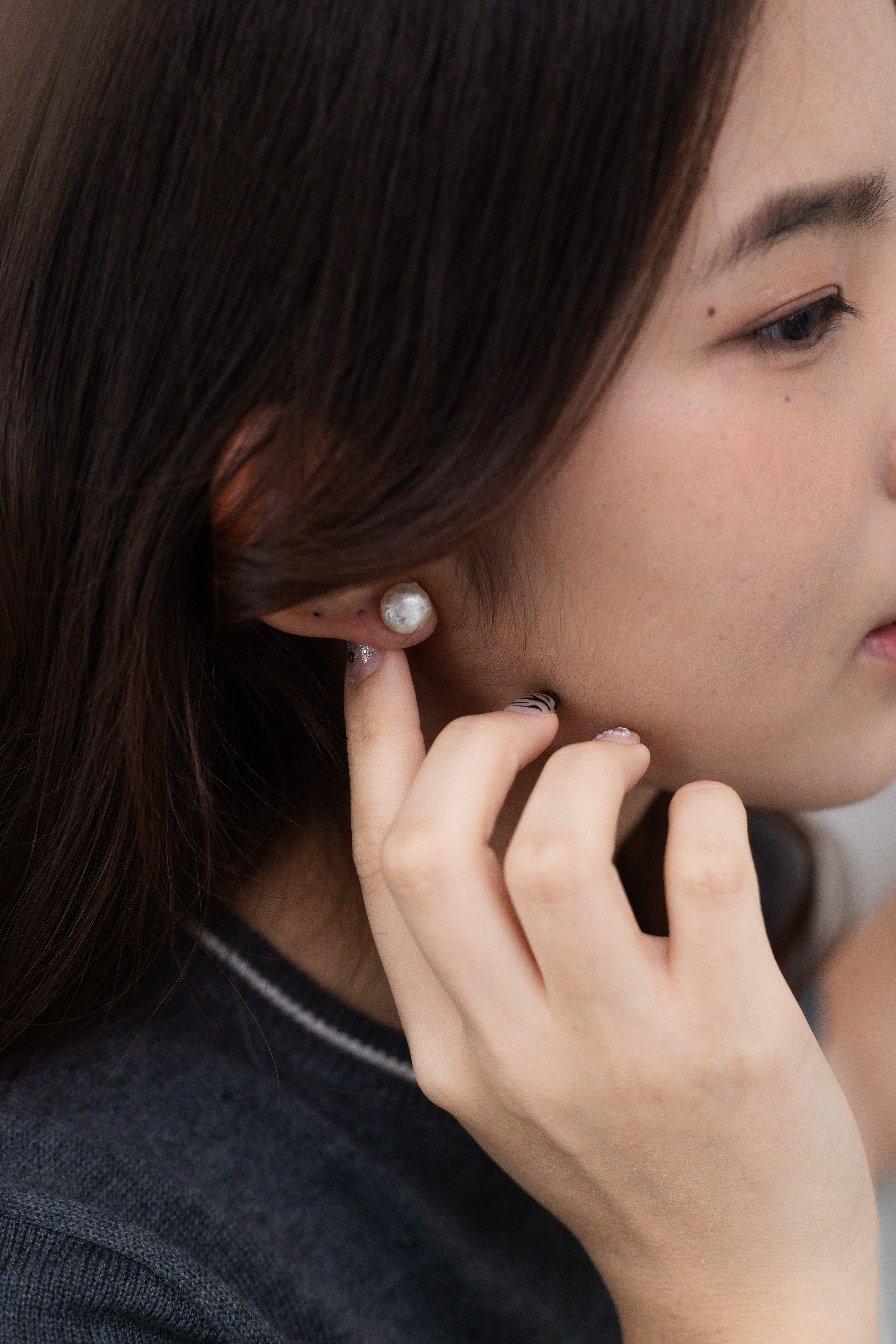 Egg Texture Stud Earring -D129