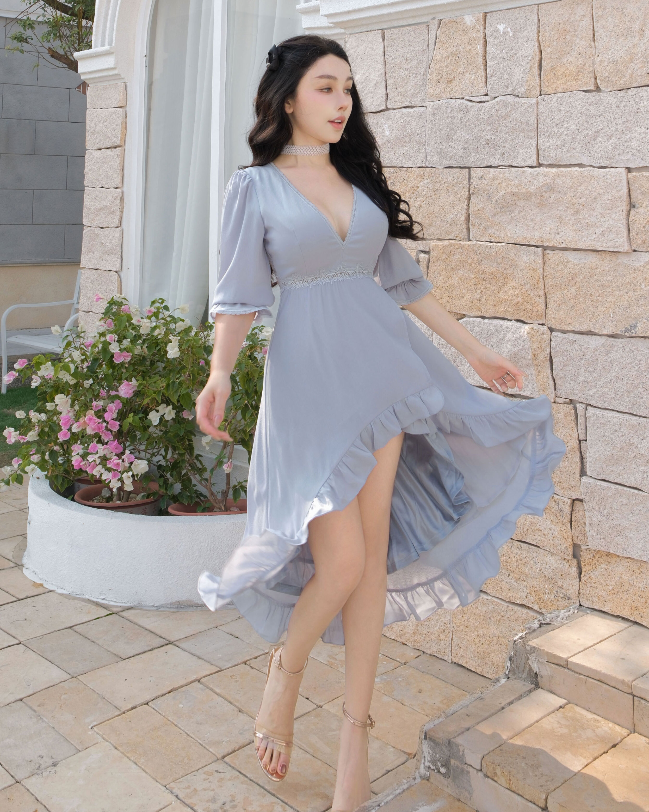 ⭒訂製-緹花美背開衩雪紡洋