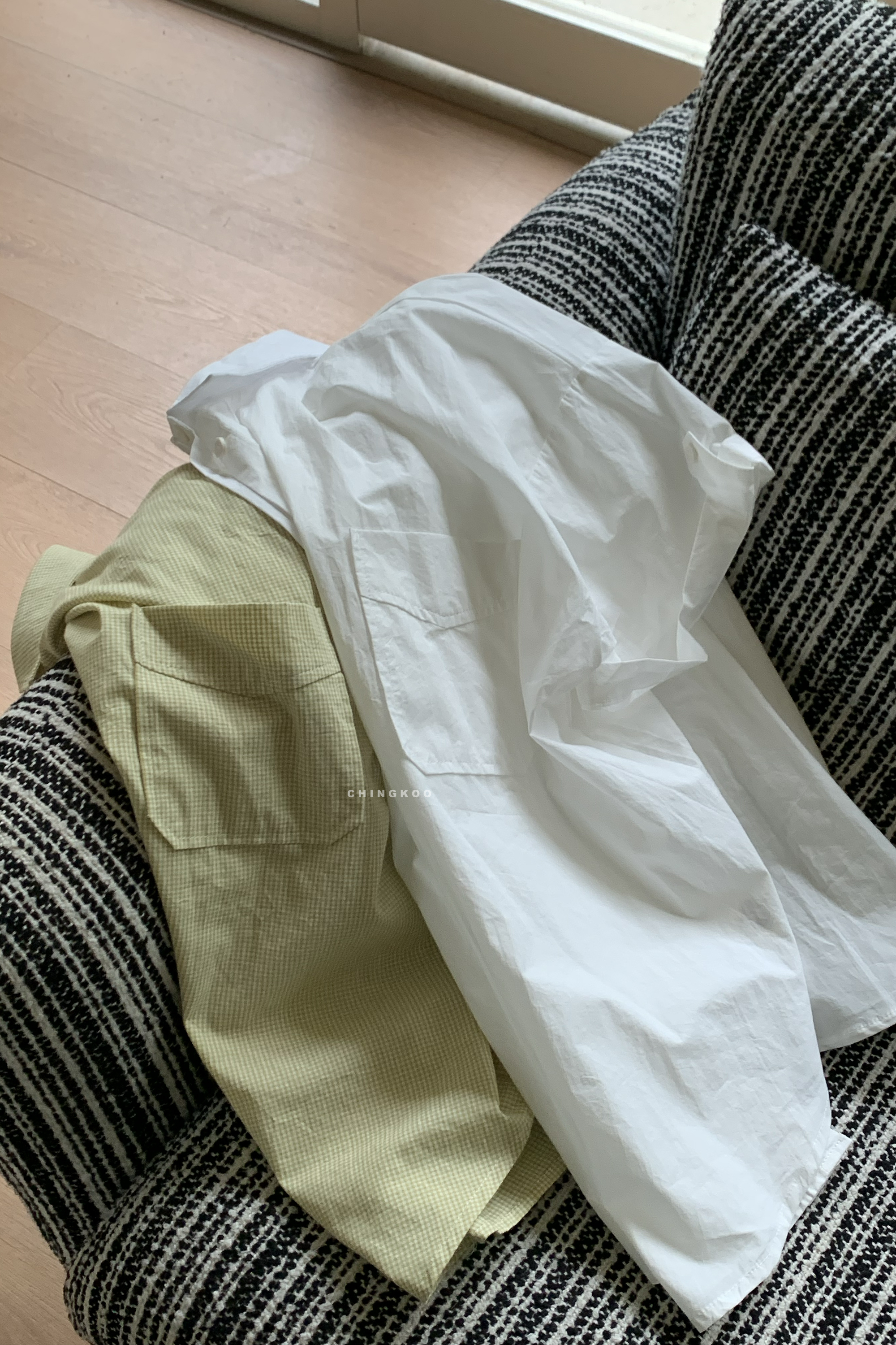 April｜檸夏小格鈕釦短襯 2色