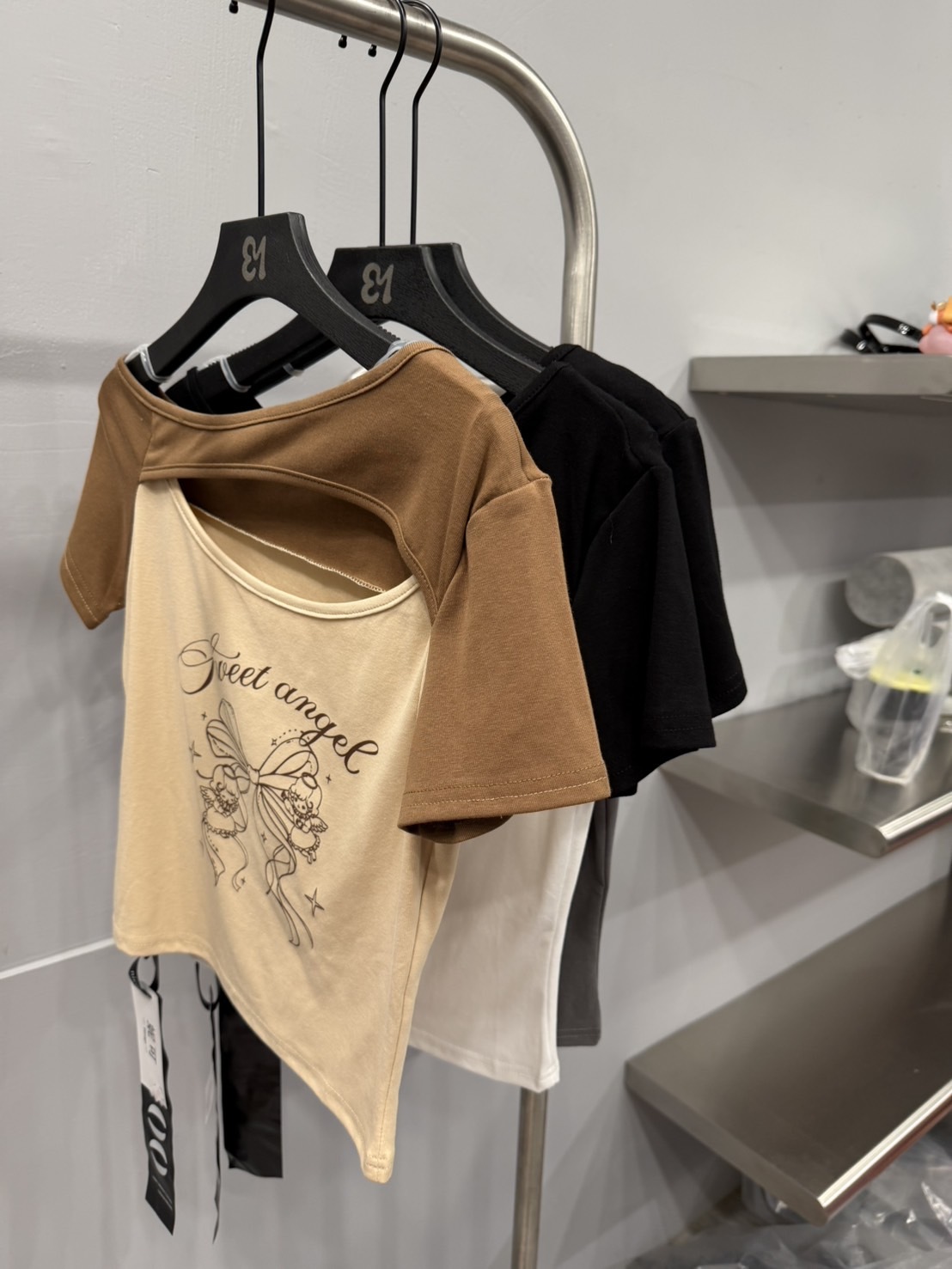 B199復古挖空蝴蝶結上衣