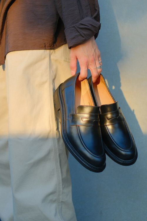 林果良品的雷根底便士樂福鞋