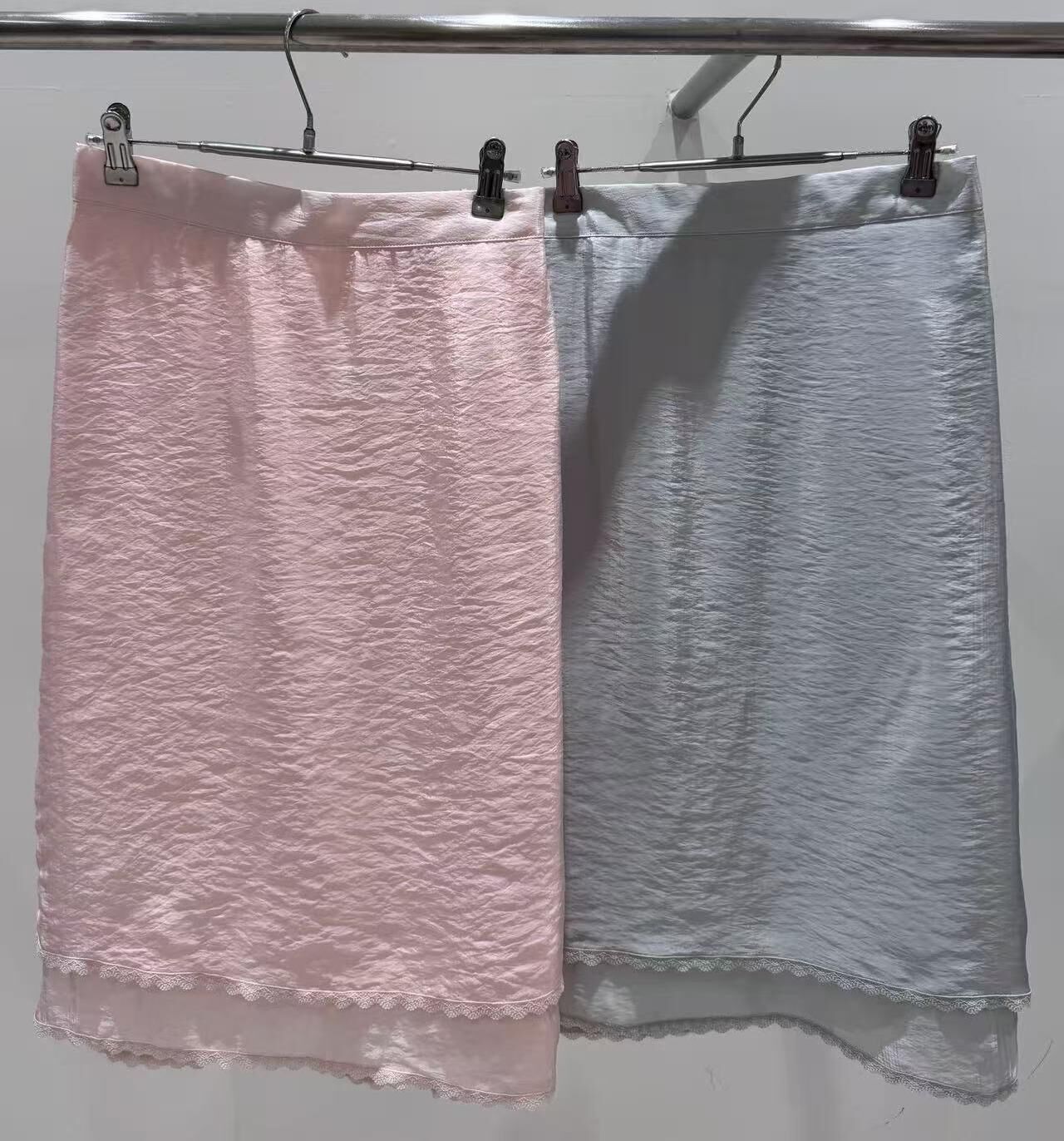 BL6041 絲質雙層中長裙