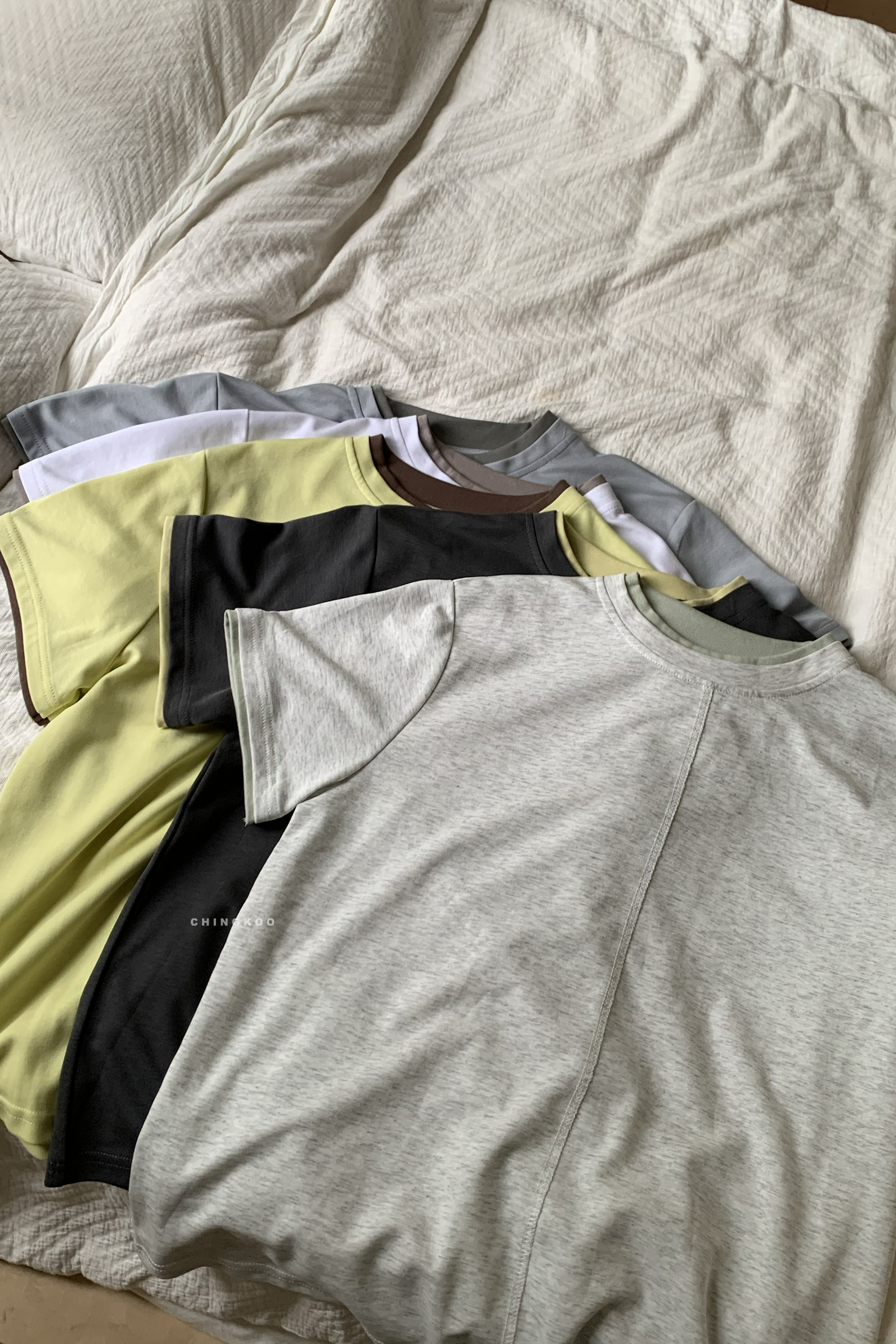 April｜撞色邊假兩件上衣 5色