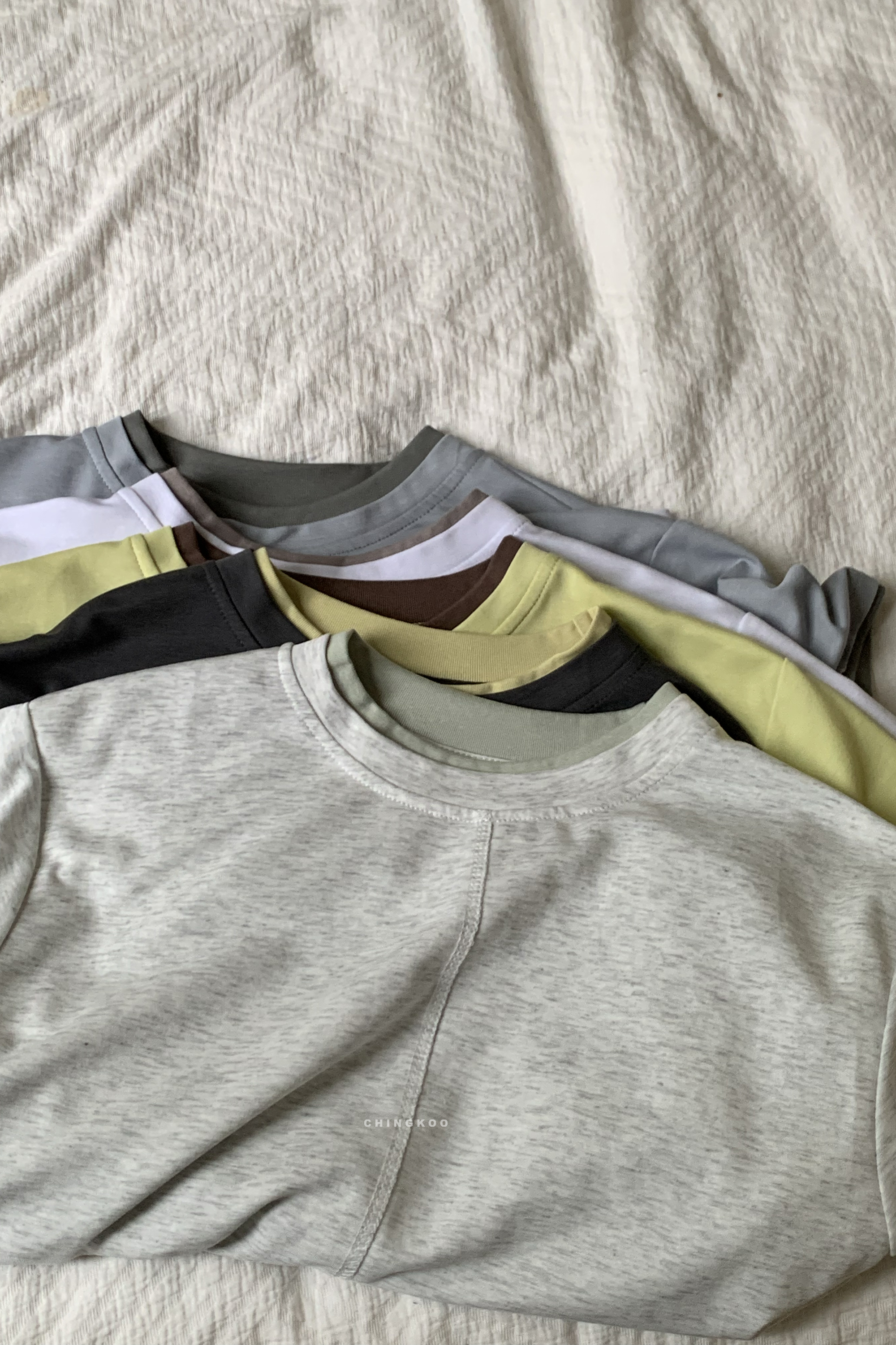 April｜撞色邊假兩件上衣 5色