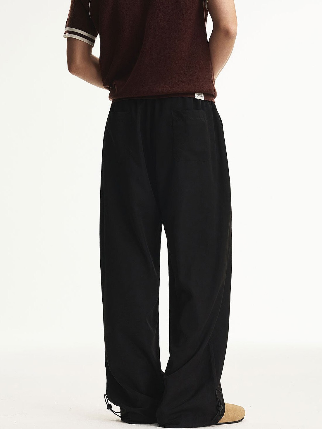 MEDM 口袋Logo 純色 簡約休閒 褲腳抽繩 直筒 傘兵褲 長褲