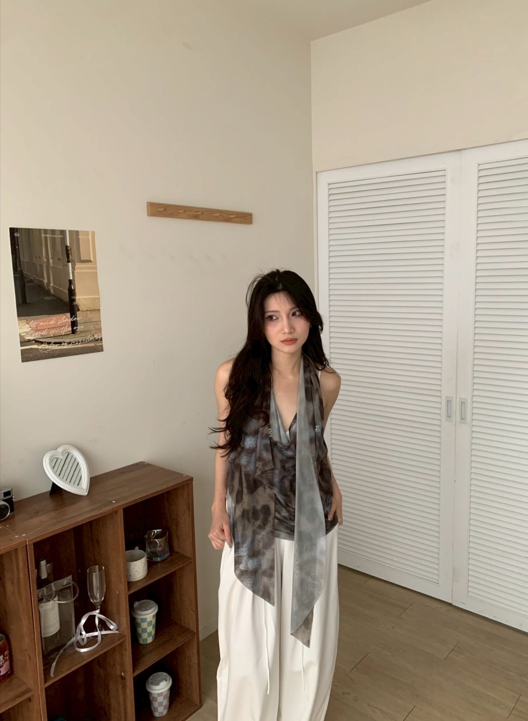 B190辣妹性感露背背心