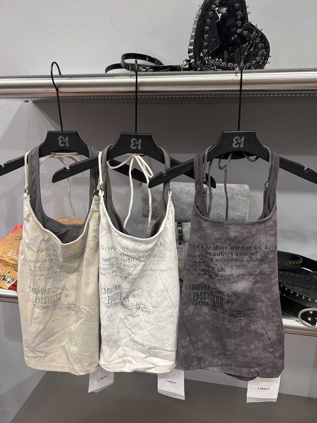 B120廢土風渲染掛脖背心