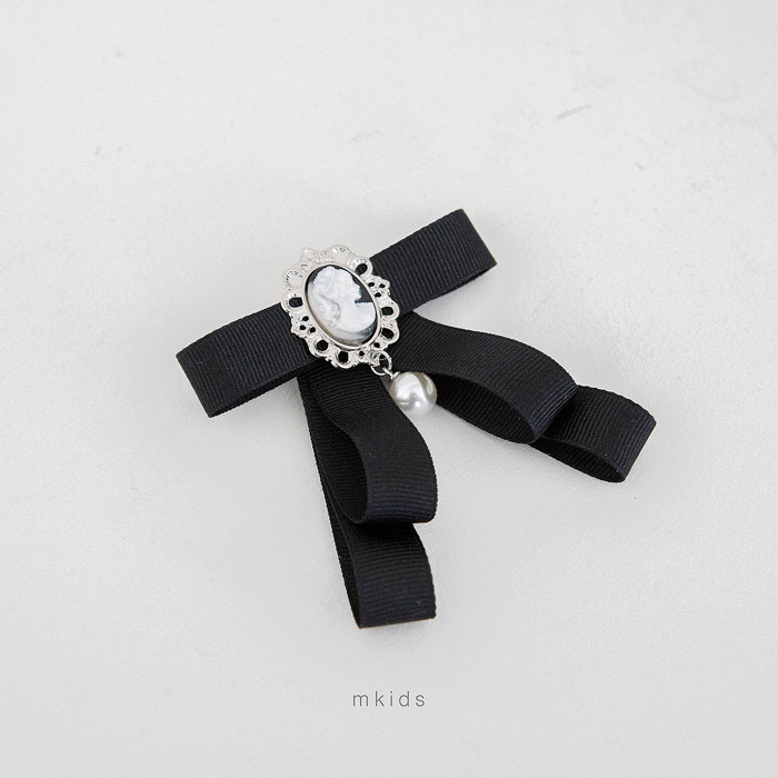 正韓夏mkids 優雅別針