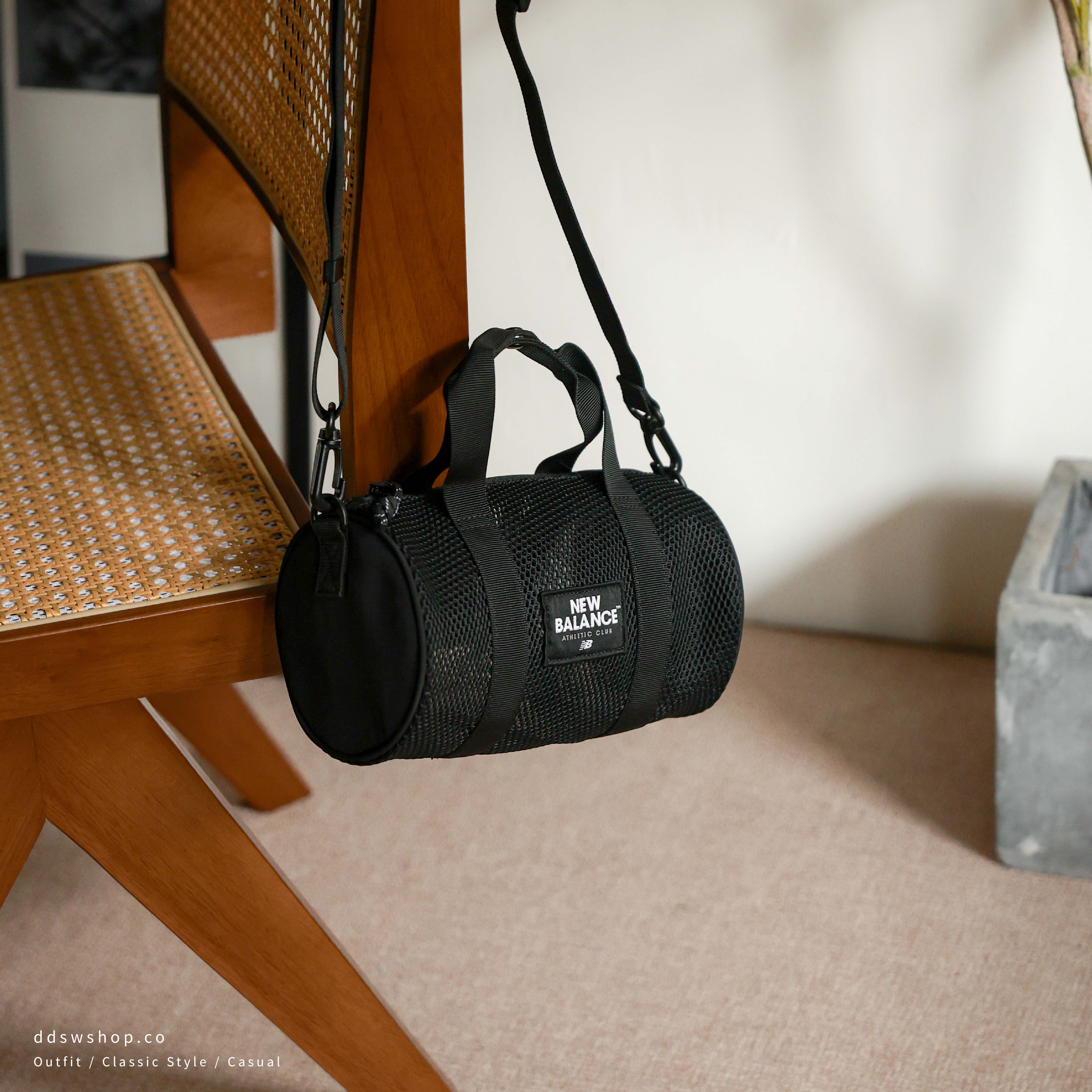 "現貨" New Balance 韓國限定款 Duffle bag 網格斜背小包