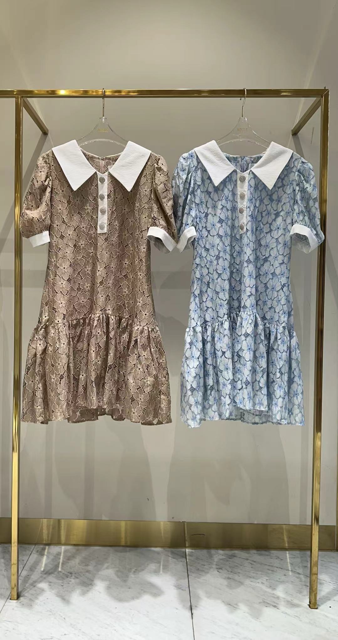 Ad45  短版 胸 42長  35腰  39  hip50 $999