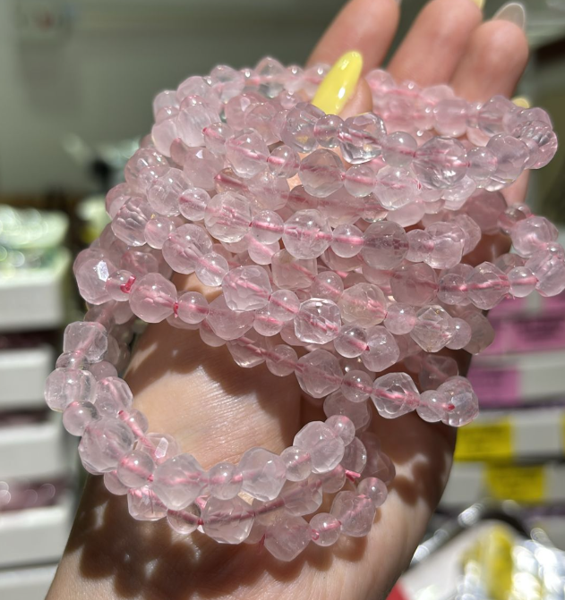 260409 - A1 8mm+西柚粉晶鑽切手串