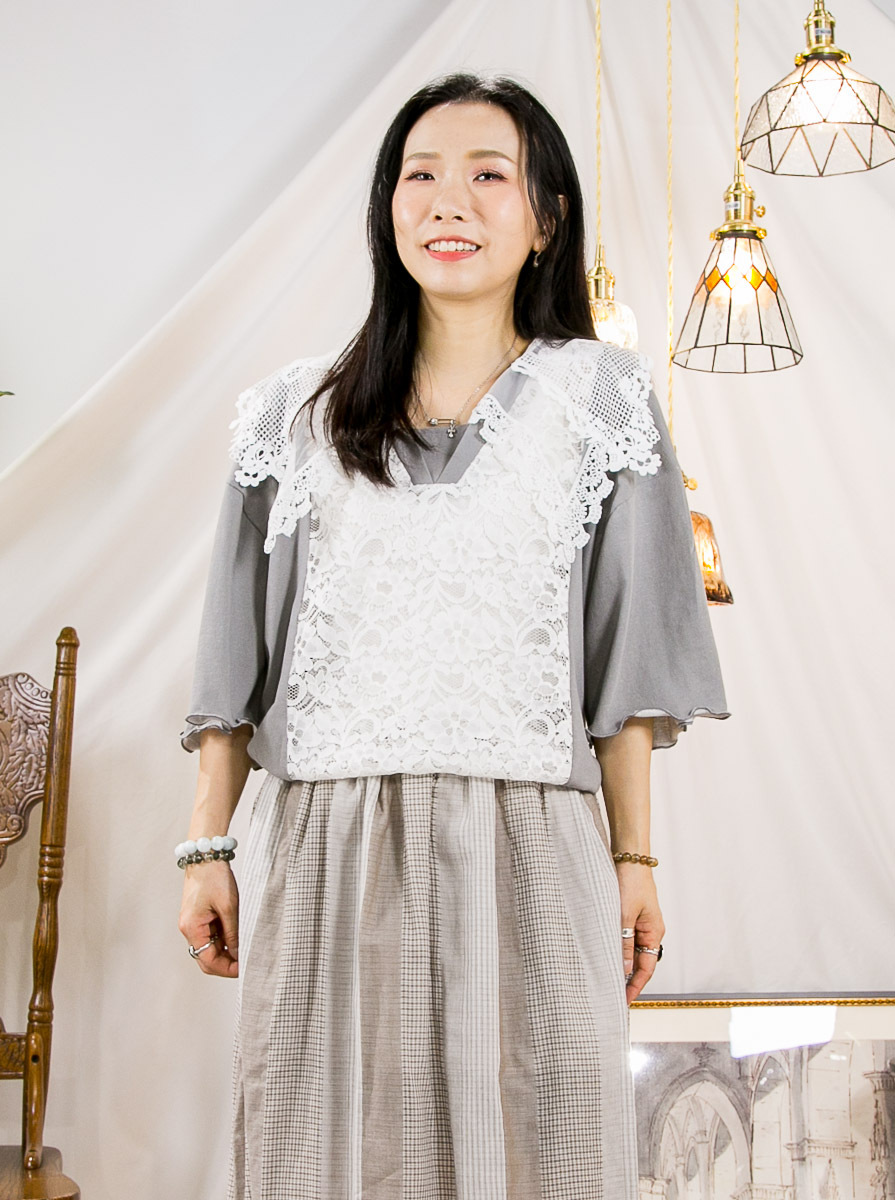 反領位 前幅一行 LACE．卷卷邊 COTTON料TOP