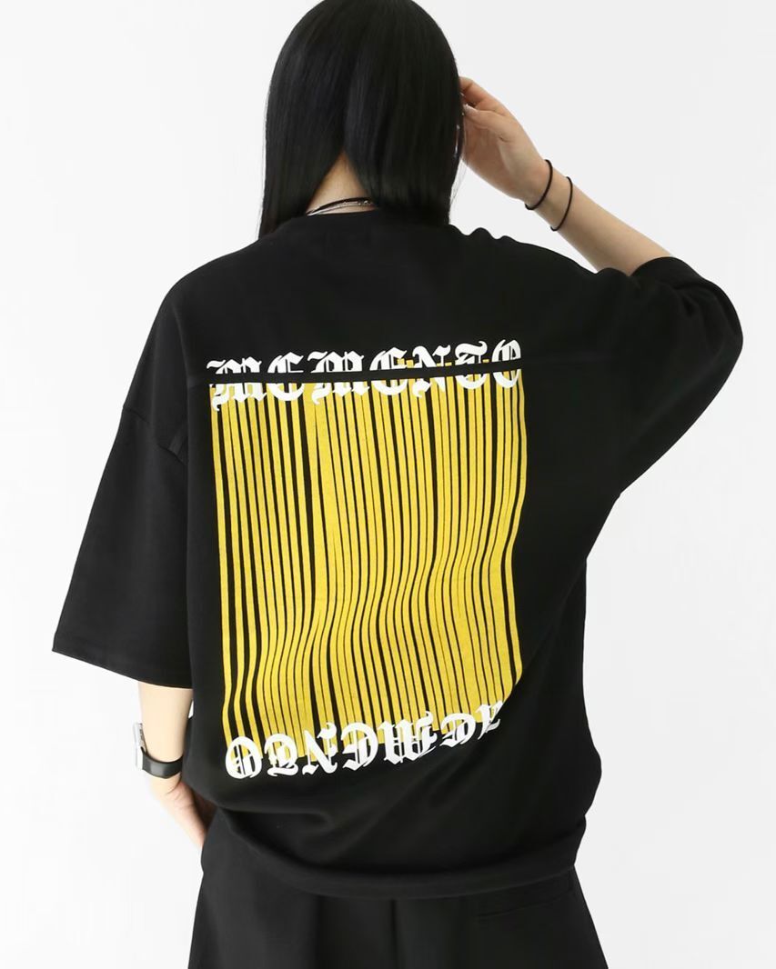 英文字圖案短袖Tee UNSTANDARD-144T