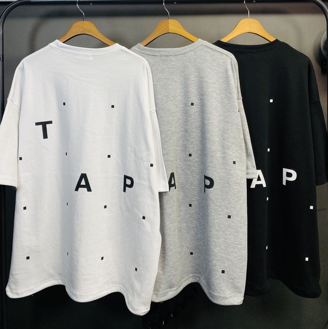 英文字圖案短袖Tee UNSTANDARD-150T