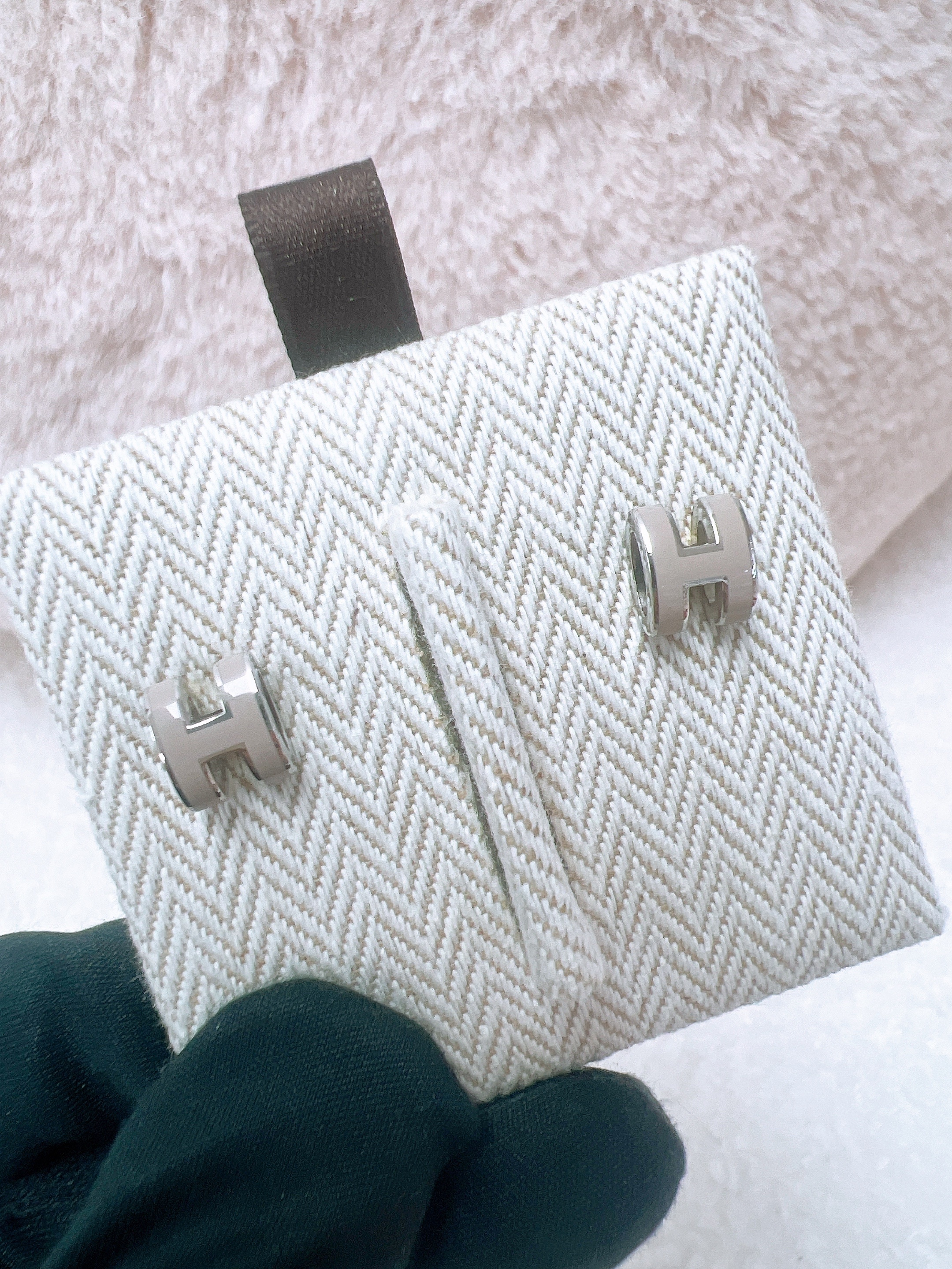 Hermes mini pop h earrings (marron glace/ phw)