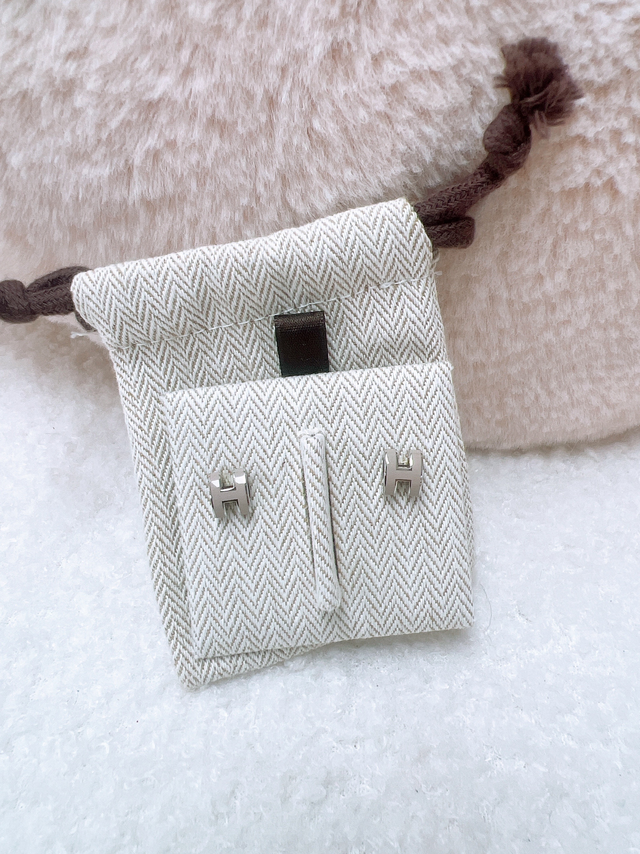 Hermes mini pop h earrings (marron glace/ phw)