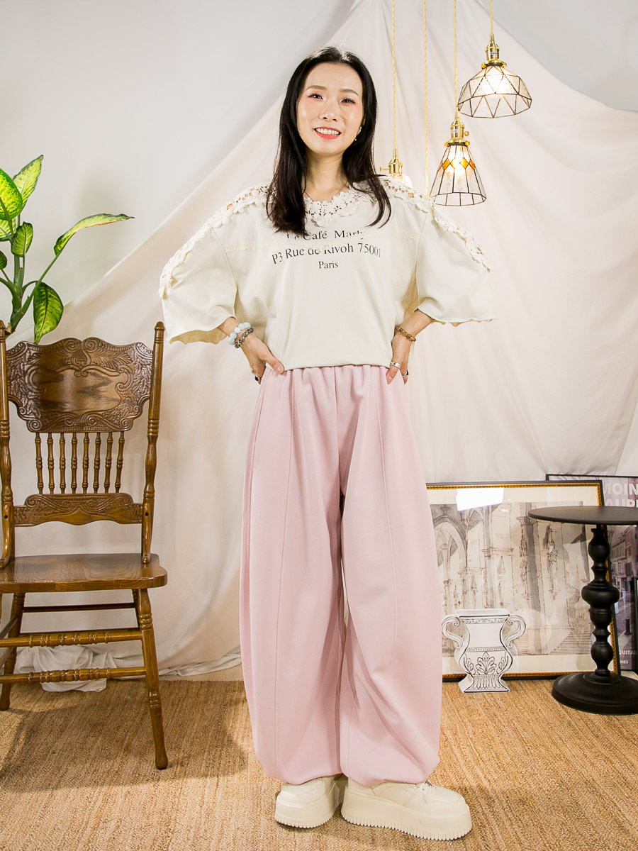 前後 V領．膊位棉LACE．英文字PRINT．COTTON料TOP