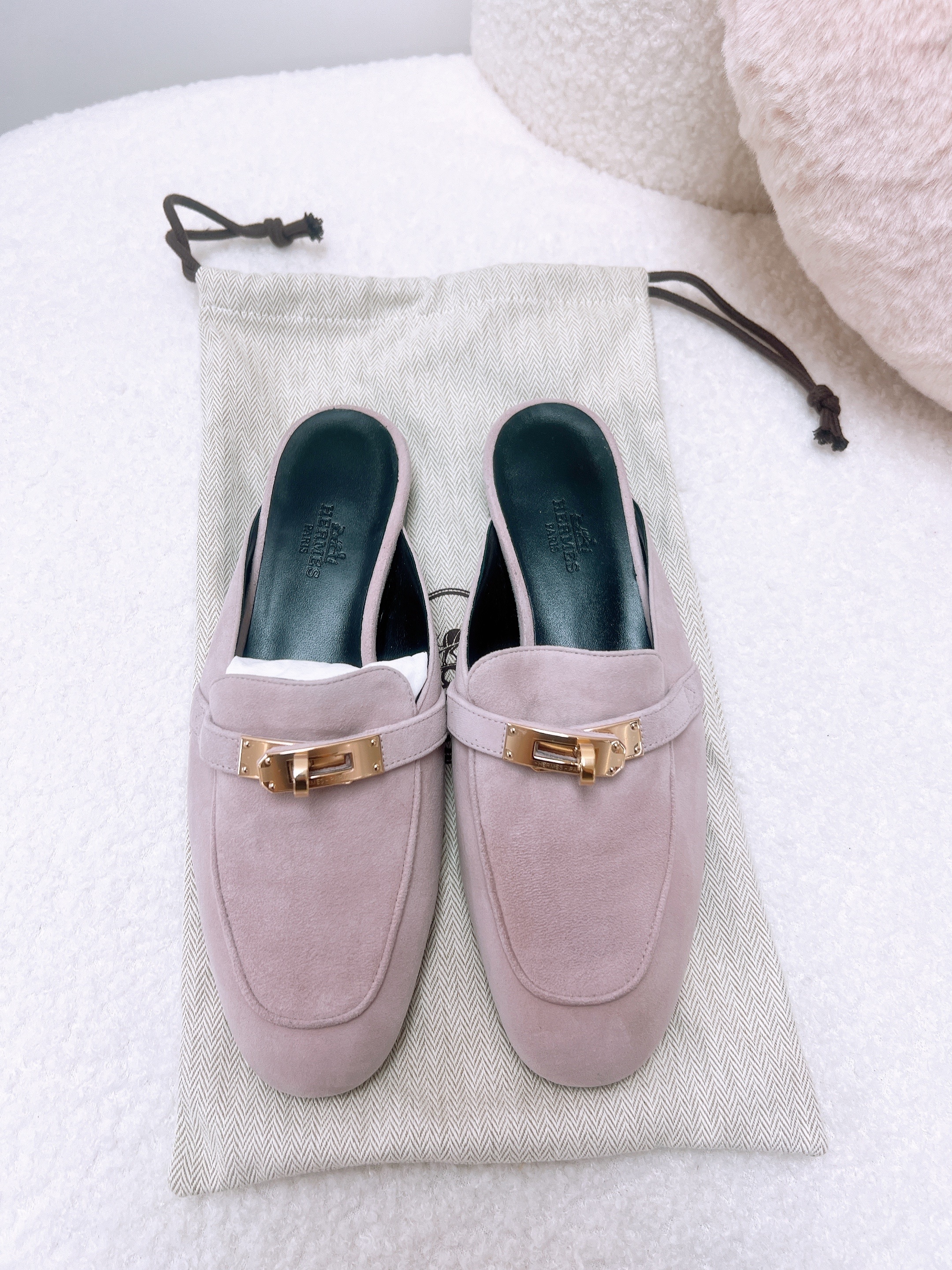*Unused* (size 35.5) Hermes kelly oz mule pink suede