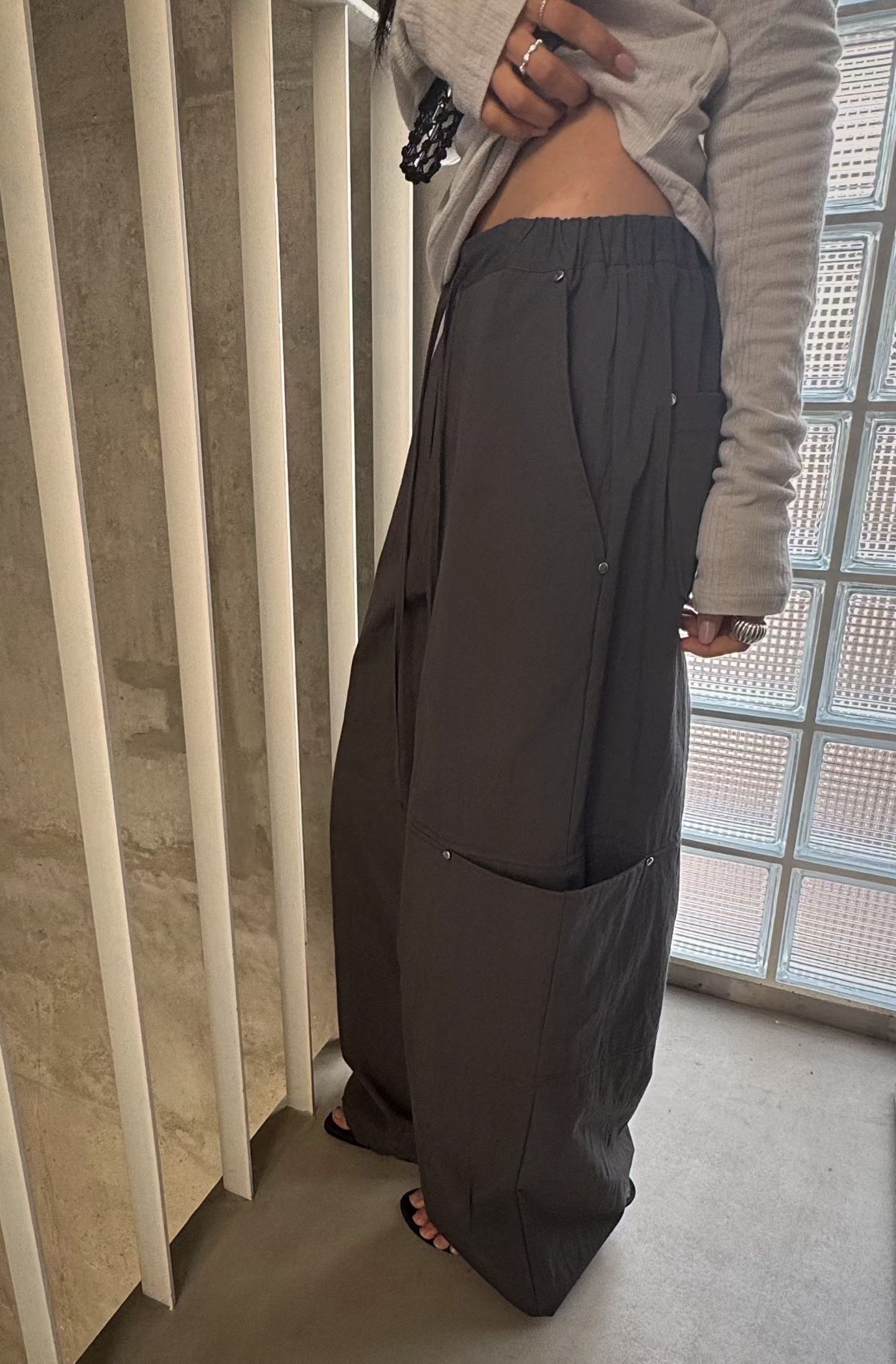 A06-率性挺料側口袋刷刷褲(4色)